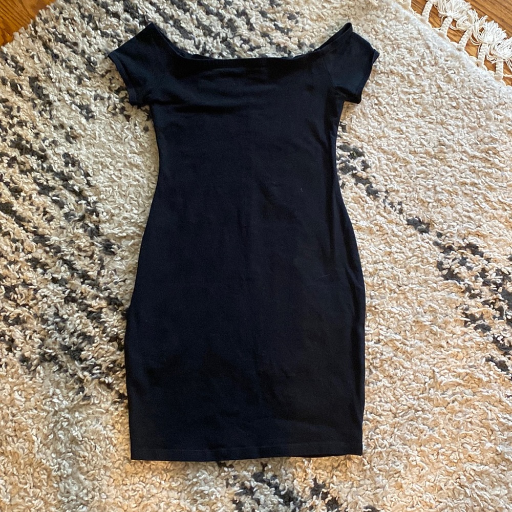 Express Size Medium Bodycon Off the Shoulder Black Dress